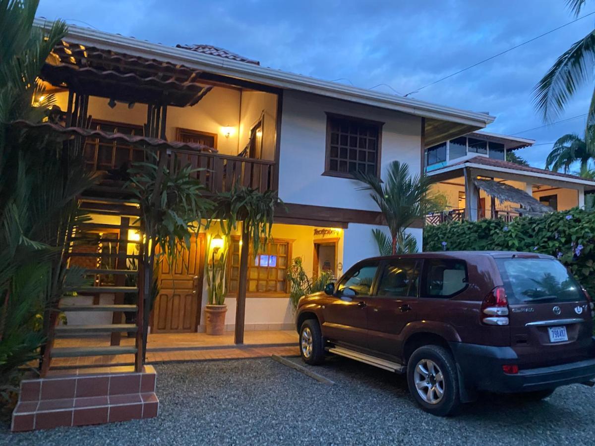 Posada Nena Caribe Puerto Viejo de Talamanca Bagian luar foto