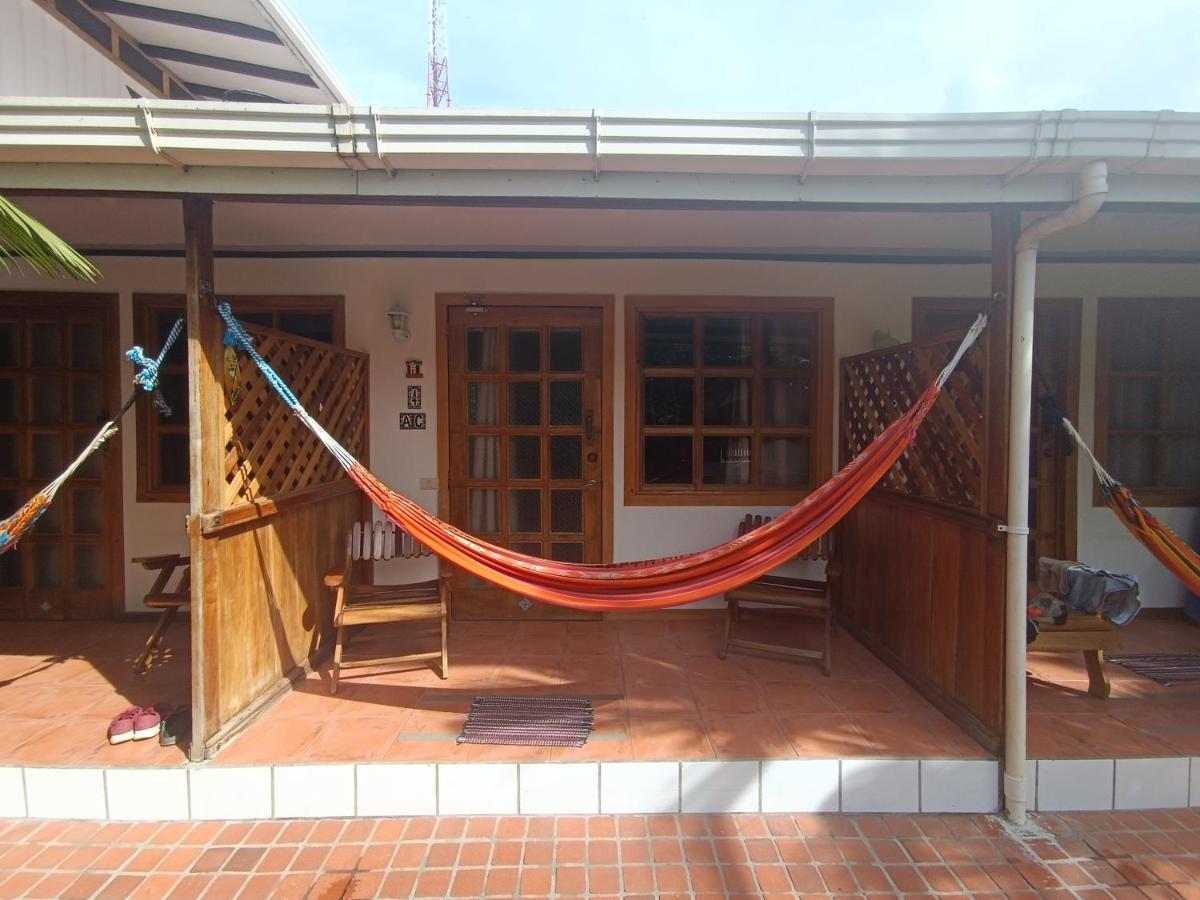 Posada Nena Caribe Puerto Viejo de Talamanca Bagian luar foto