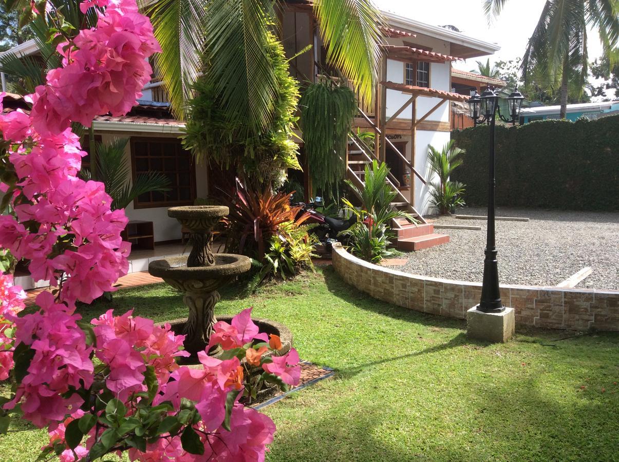 Posada Nena Caribe Puerto Viejo de Talamanca Bagian luar foto