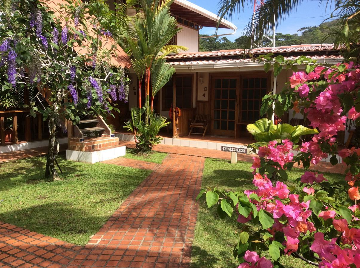Posada Nena Caribe Puerto Viejo de Talamanca Bagian luar foto